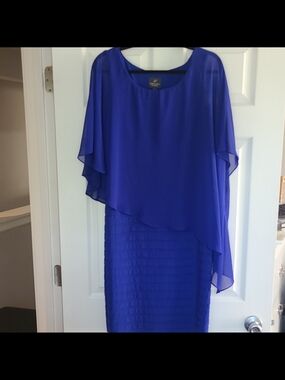 Adrianna Papell Blue Chiffon Sheath Dress 14 Layered Lightweight Knee Round